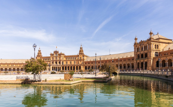 Chalet en sevilla con piscina