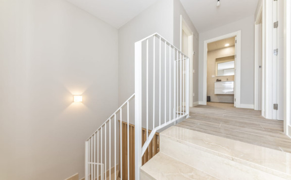 Chalets con dos plantas en San Juan, Levante Dreams