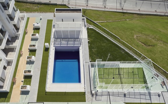 Pisos en alquiler con piscina comunitaria en Tres Cantos, Provenza