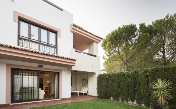 Nuevos chalets en Guillena, urbanización Hato Verde