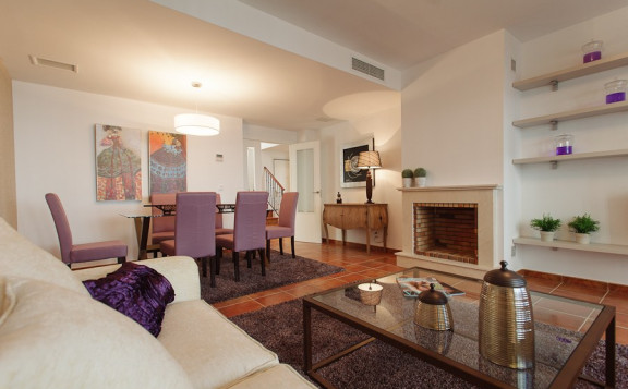 Comedor chalets obra nueva Guillena