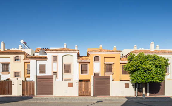 Exteriores chalets obra nueva Guillena