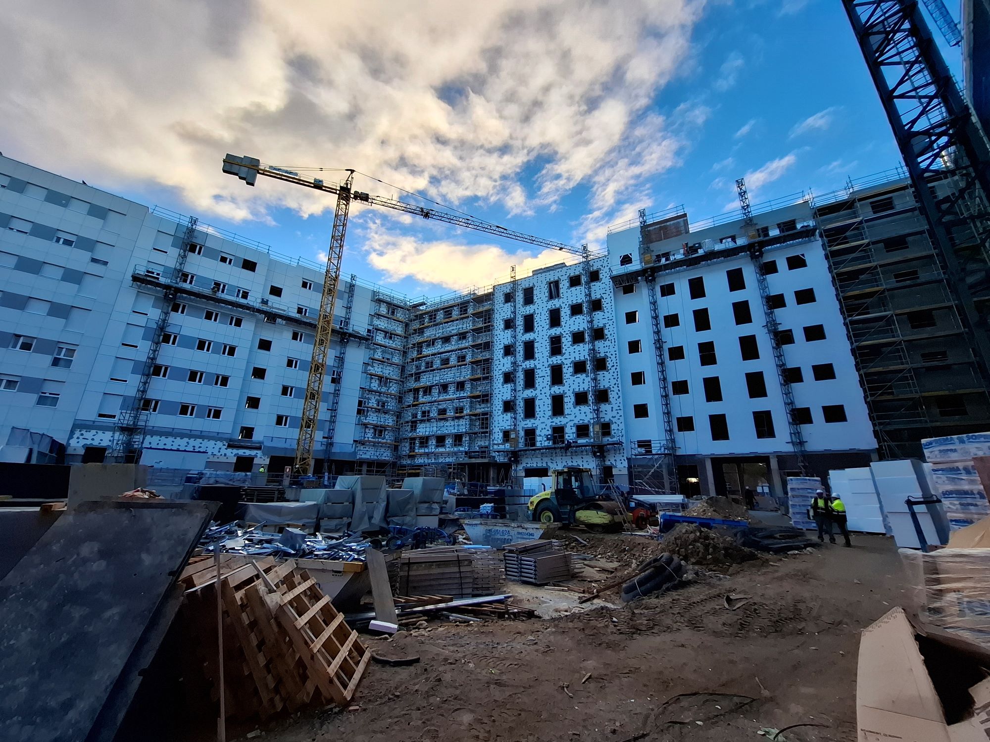 Fachada Diciembre 2024