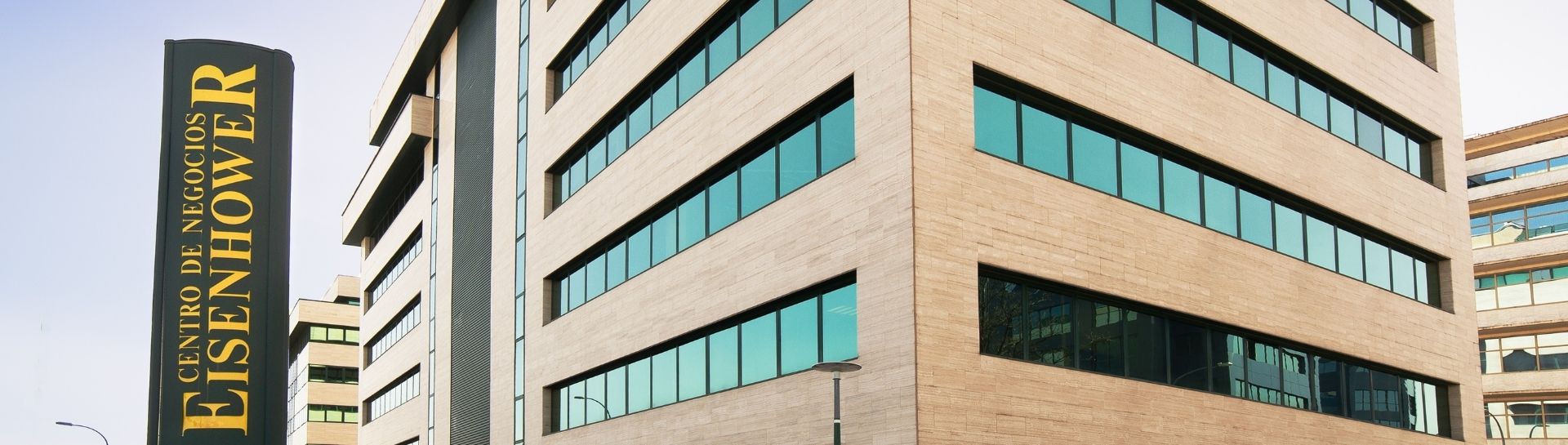 Business centre located just a stone’s throw from the International Airport of Madrid - Barajas.